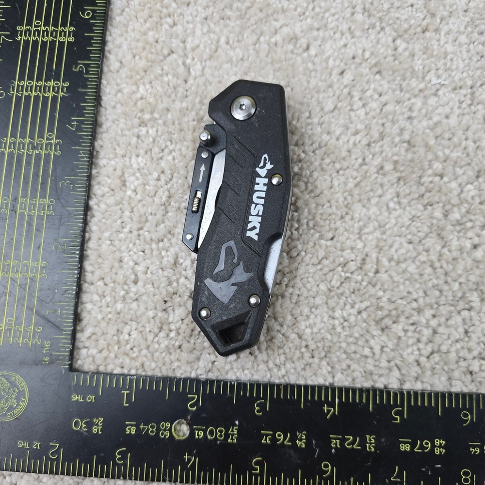 Husky Folding Utility Knife Black Heavy Duty Quick Change Pocket Clip